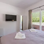 Nebo * Kostanje