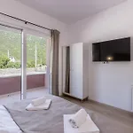 Nebo * Kostanje
