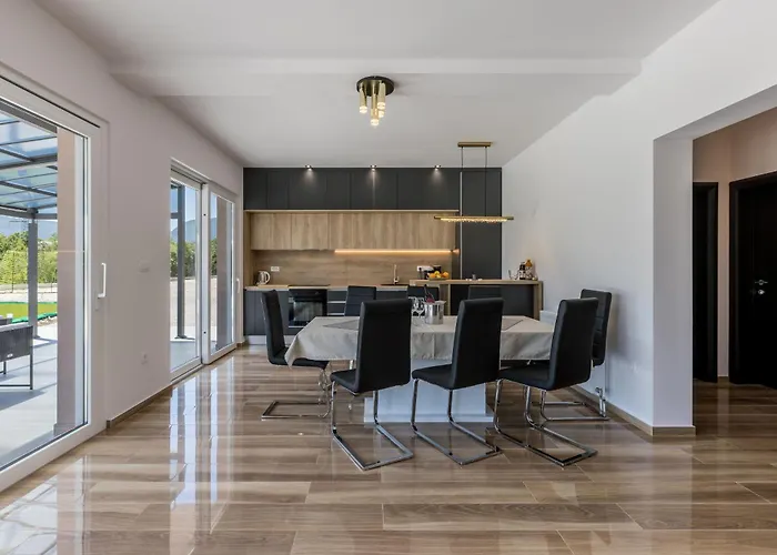 Nebo Villa *