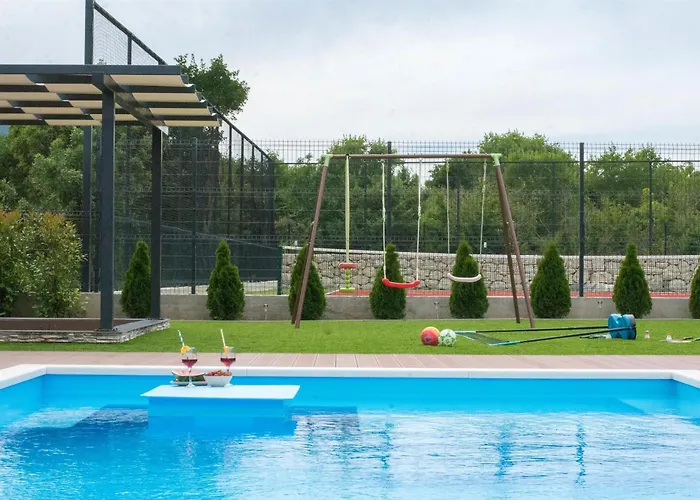 Nebo Villa *